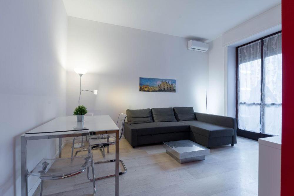 Hbhall Loreto 19 Apartment Milão Exterior foto